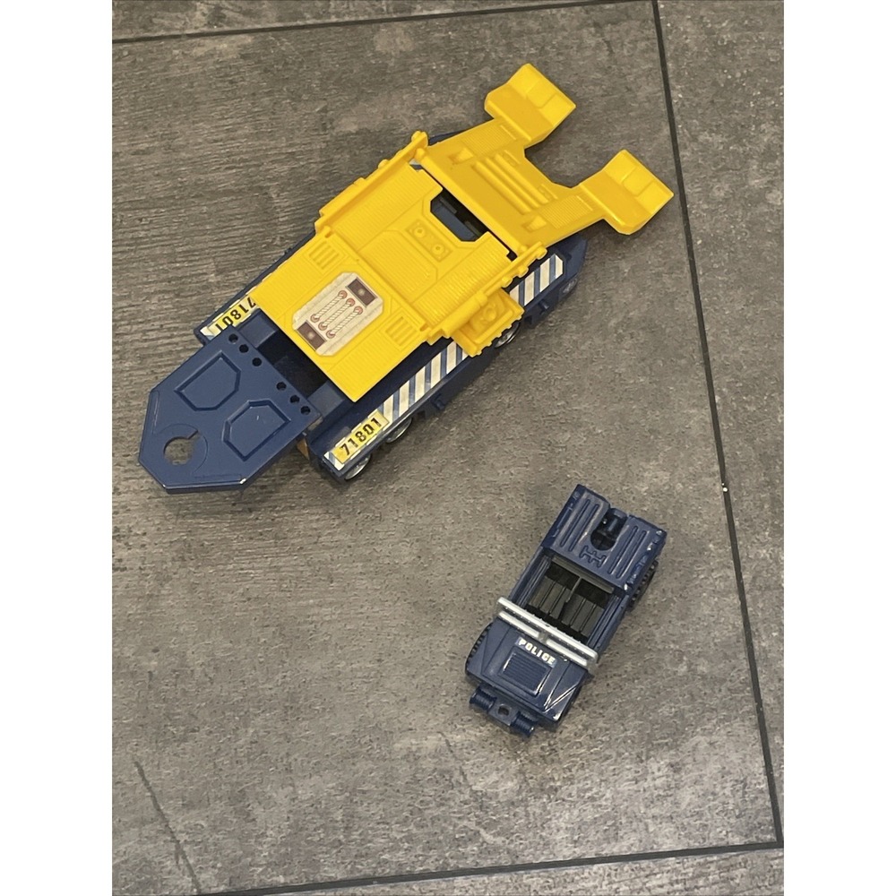 1998 Matchbox Mega Rig Police Command Center - Incomplete - Picture 8 of 12